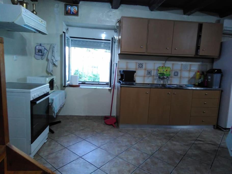 Matas House
