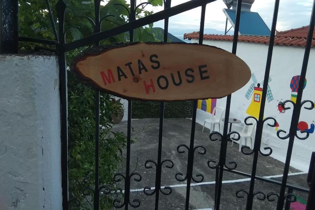 Matas House Holiday home Leonidio